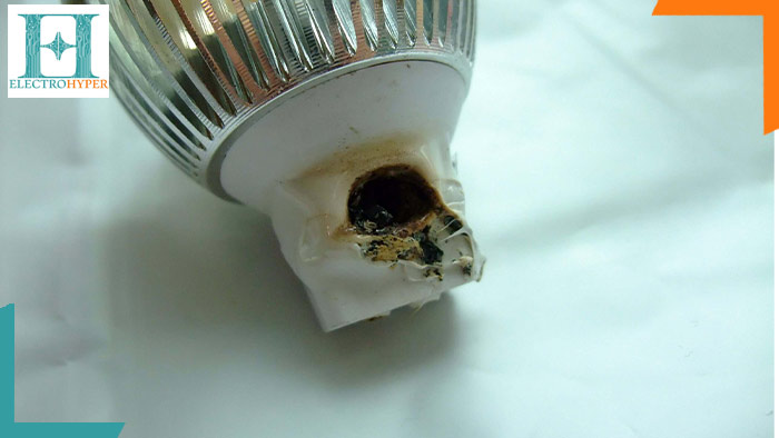 یک لامپ دی او بی سوخته بر اثر حرارت بالا